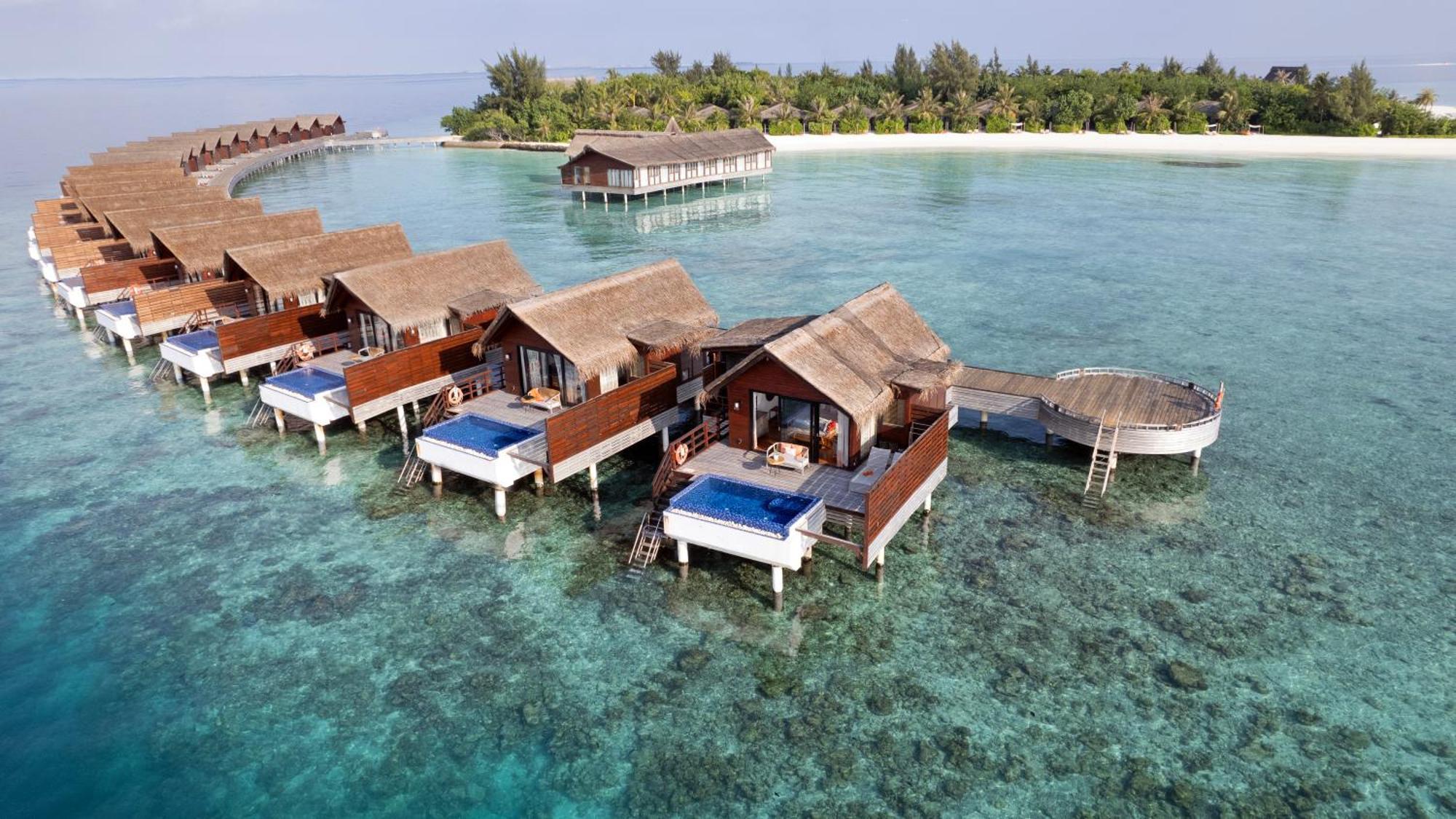 Grand Park Kodhipparu Maldives Hotel Baros Island Exterior photo