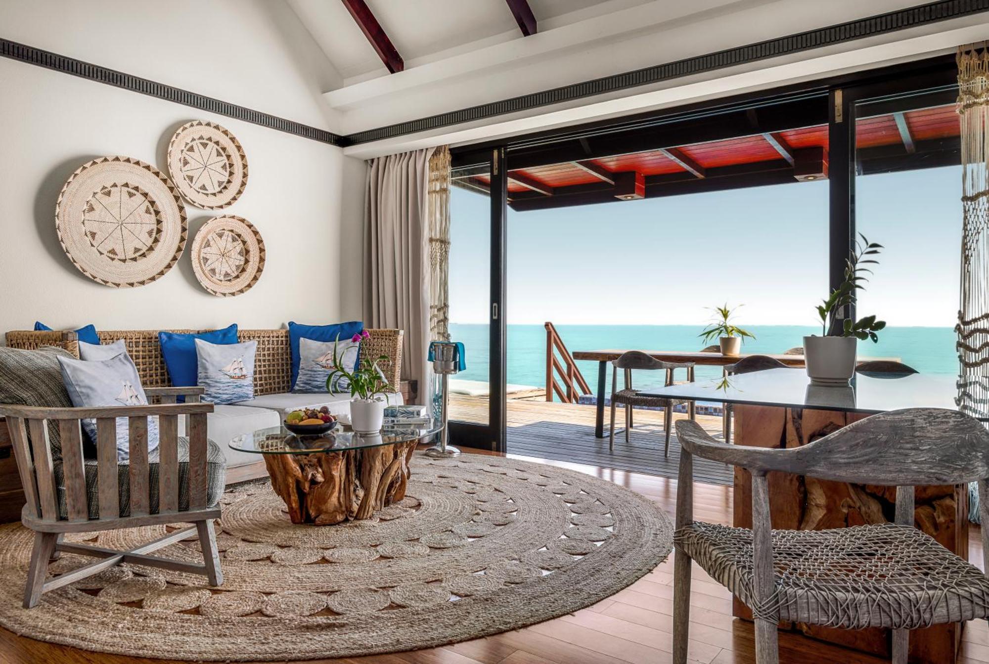 Grand Park Kodhipparu Maldives Hotel Baros Island Exterior photo