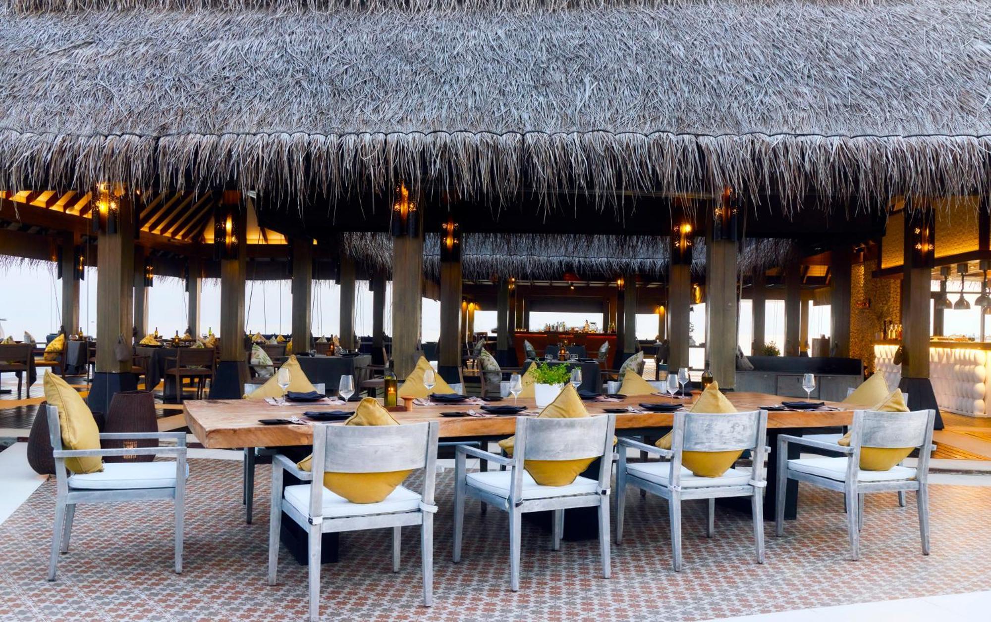 Grand Park Kodhipparu Maldives Hotel Baros Island Exterior photo